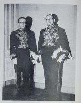 Bandeira e Ribeiro Couto, na posse de Bandeira na Academia Brasileira de Letras, de 1940