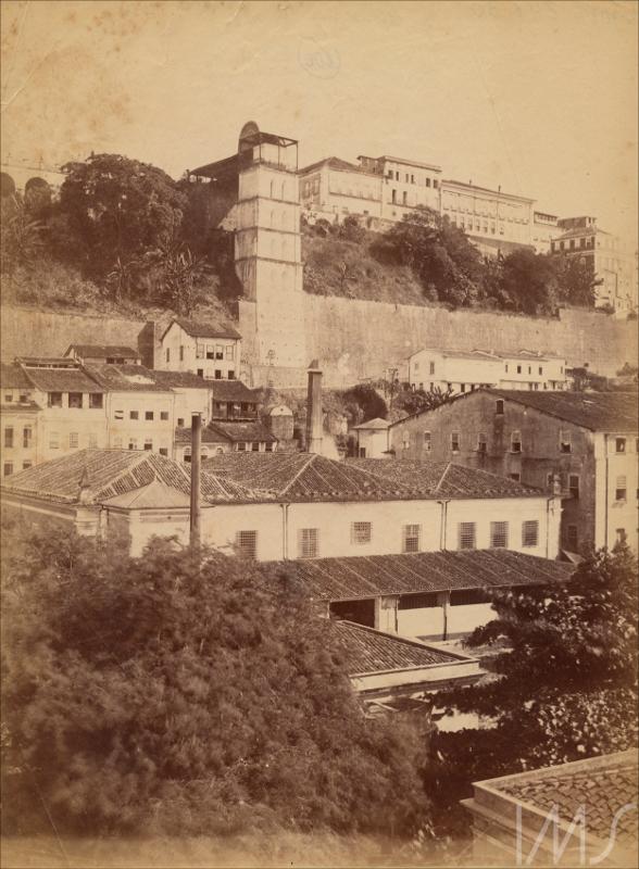 Rodolpho Lindemann. Elevador da Conceição, atual Elevador Lacerda, c. 1885. Salvador, Bahia / Acervo IMS
